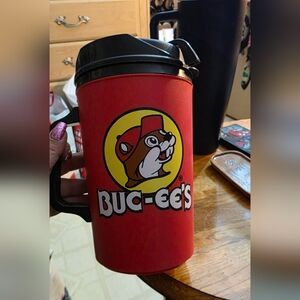 Buc-ee's Thermo-Serv Insulated Wide Travel Mug Red & Black 34 oz Tumbler Cup Lid